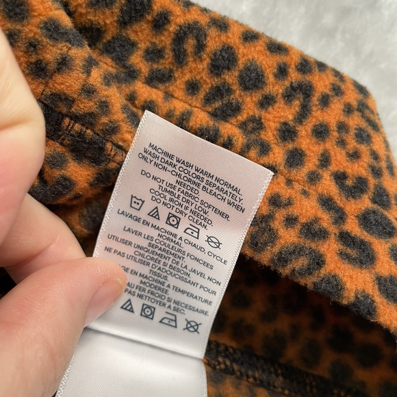 Lands End Fleece Pullover Womens Small 6-8 Leopard Print 1/4 Zip Orange Sweater - Picture 7 of 9